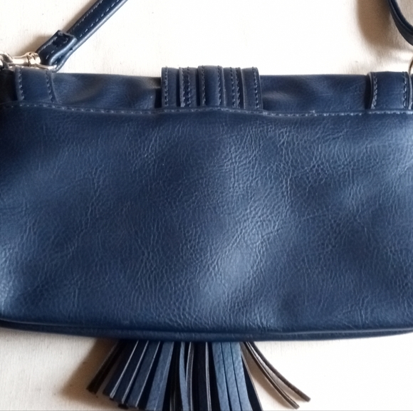 Tag - Picture 7 of 8